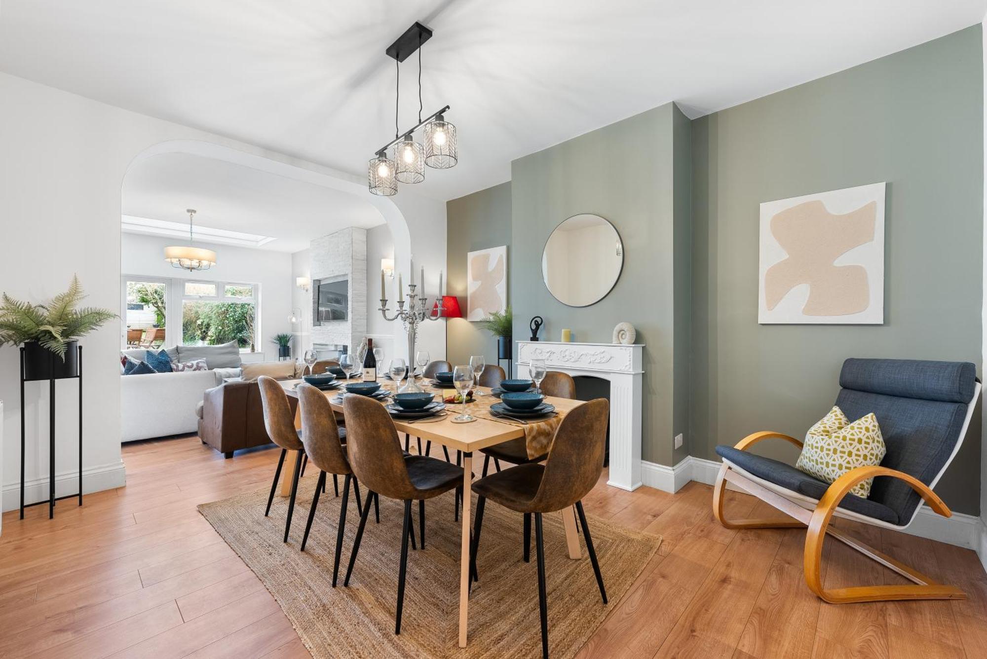 Long Term And Summer Special Offer! 5-Bedroom Spacious, Stunning Design, Sociable Areas & Cosy House Near South Downs Park, Sleeps 11 With Games Room, Private Parking And Garden- By Blue Puffin Stays Waterlooville Exteriör bild