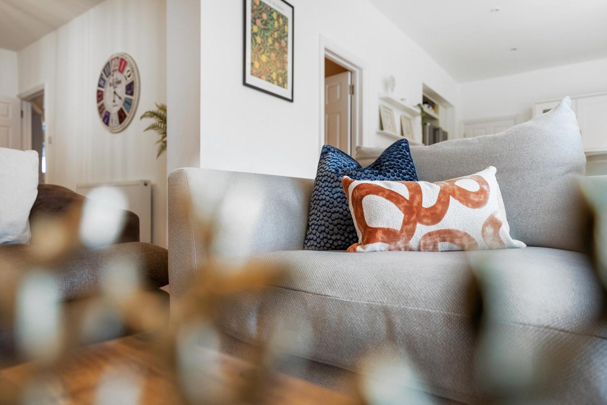 Long Term And Summer Special Offer! 5-Bedroom Spacious, Stunning Design, Sociable Areas & Cosy House Near South Downs Park, Sleeps 11 With Games Room, Private Parking And Garden- By Blue Puffin Stays Waterlooville Exteriör bild